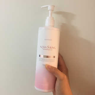 아쿠아큐링 아쿠아S링 퓨어리프레싱 헤어케어 500ml — 5점을 준 리뷰어가 2018년 8월 올린 사용 사진