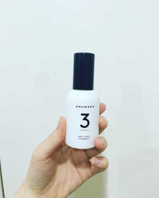 누메로 3 데이라이트 에센스 — 5점을 준 리뷰어가 2016년 9월 올린 사용 사진