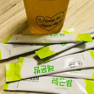 티젠 레몬밤 + 마이보틀 — 5점을 준 리뷰어가 2018년 7월 올린 사용 사진