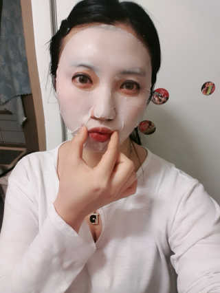키노닉스 Querencia_Flawless 마스크팩 — 5점을 준 리뷰어가 2019년 4월 올린 사용 사진