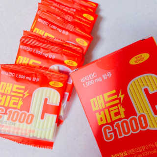 매드비타C 1000 — 5점을 준 리뷰어가 2019년 4월 올린 사용 사진