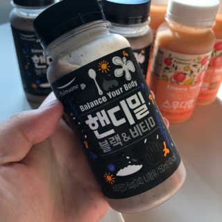 [풀무원] 핸디밀 블랙비타D + 스무디랩 피치비타C — 5점을 준 리뷰어가 2019년 8월 올린 사용 사진