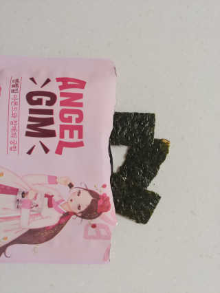 엔젤김 ANGEL GIM 춘하추동 김스낵 4종 — 5점을 준 리뷰어가 2019년 7월 올린 사용 사진