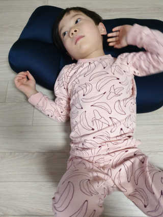 까사앤지오 요술베개 스페셜 에디션 — 5점을 준 리뷰어가 2020년 2월 올린 사용 사진