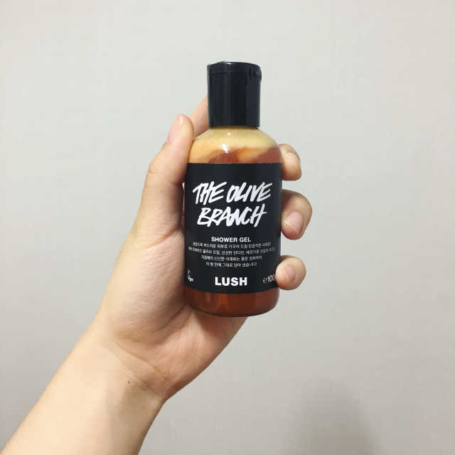 러쉬 샤워젤 올리브 브랜치 100g 리뷰 사진