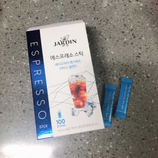 (주)쟈뎅 [쟈뎅] 에스프레소스틱 아이스블렌드 — 4.5점을 준 리뷰어가 2019년 5월 올린 사용 사진