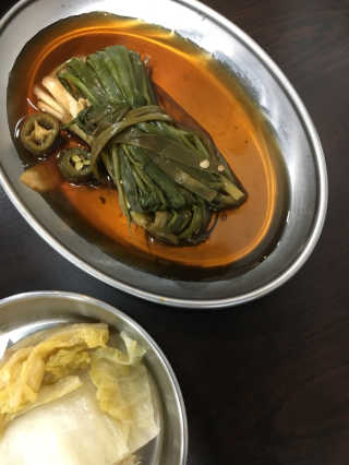 [두툼갈비] 두툼갈비 2인분 + 매콤치즈버섯 set — 4.67점을 준 리뷰어가 2018년 10월 올린 사용 사진