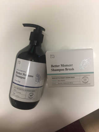 달리프 베러 퍼퓸 샴푸 1000ml 레이니데이 or 일랑로즈 — 4점을 준 리뷰어가 2020년 2월 올린 사용 사진