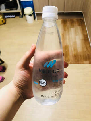 메디덴코 메디업 — 4.67점을 준 리뷰어가 2018년 4월 올린 사용 사진