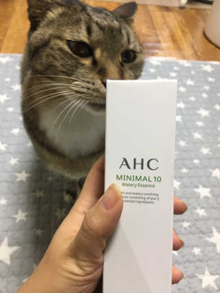 AHC 에이 에이치 씨 미니멀 10 워터리 에센스 — 3.67점을 준 리뷰어가 2018년 12월 올린 사용 사진