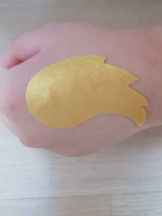푸츄푸츄 Real repair skin cell premium patch — 5점을 준 리뷰어가 2018년 10월 올린 사용 사진
