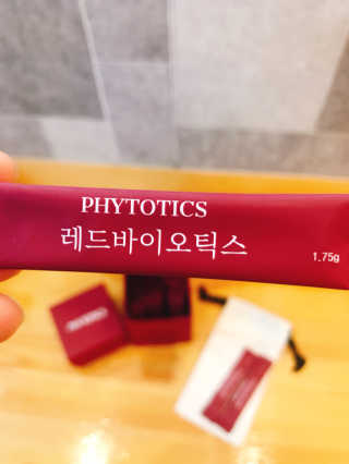 겁먹지마 빨간 다이어트 유산균 피토틱스 레드바이오틱스 — 4.83점을 준 리뷰어가 2018년 7월 올린 사용 사진