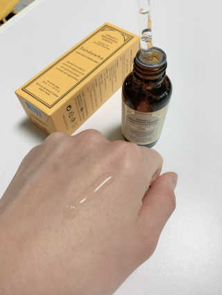 [스킨큐어] 산다화 비타민C 화이트닝 에센스 30ml — 5점을 준 리뷰어가 2020년 3월 올린 사용 사진