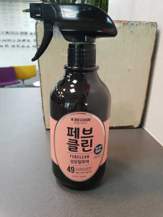 더블유드레스룸 페브클린 500ml — 4.67점을 준 리뷰어가 2018년 8월 올린 사용 사진
