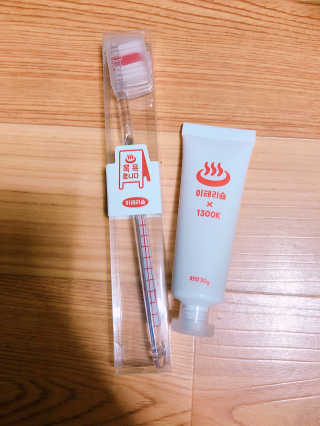 이태리숍 덴탈케어_치약 칫솔 — 4.67점을 준 리뷰어가 2018년 4월 올린 사용 사진