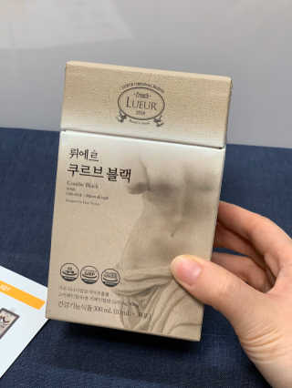 [하우투잇] 뤼에르 쿠르브 블랙 10ml x 30포 총 300ml — 5점을 준 리뷰어가 2020년 3월 올린 사용 사진