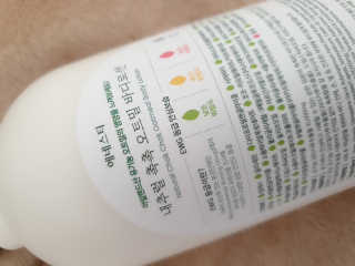(주)에네스티 내추럴 촉촉  오트밀 바디로션 500ml — 5점을 준 리뷰어가 2020년 3월 올린 사용 사진