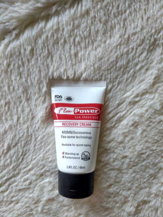 플렉스파워에이더블유에스 리커버리크림 30ml — 5점을 준 리뷰어가 2017년 5월 올린 사용 사진