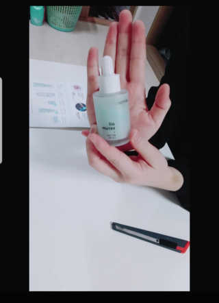 헤이톡 블루 아줄렌 오일세럼 — 5점을 준 리뷰어가 2020년 1월 올린 사용 사진