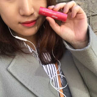 블리스텍스 립 릴리프 크림 립밤, 립 바이브런스 립밤 — 4.5점을 준 리뷰어가 2018년 11월 올린 사용 사진