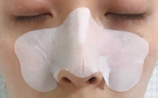 나이팅게일 TAKO PACK NOSE [문어코팩] — 5점을 준 리뷰어가 2018년 5월 올린 사용 사진