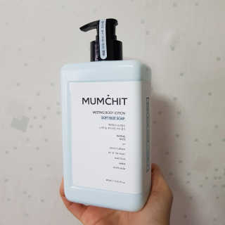 멈칫(MUMCHIT) 멜팅 바디로션 — 4점을 준 리뷰어가 2018년 12월 올린 사용 사진