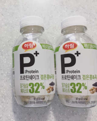 하림 P+ 닭가슴살 프로틴 쉐이크 — 4점을 준 리뷰어가 2019년 6월 올린 사용 사진
