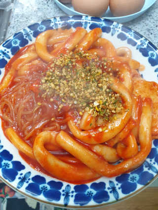 두번째 국떡 국가대표 떡볶이 1팩 + 영미칩 2봉 증정 — 4점을 준 리뷰어가 2019년 2월 올린 사용 사진