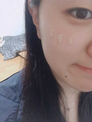 보타니티 [홍]조[진]정[결]케어 플라본 세럼 — 4.33점을 준 리뷰어가 2018년 5월 올린 사용 사진