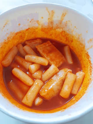청담동말자싸롱 말자네떡볶이4EA말자네빠삭빠삭감튀5EA — 4점을 준 리뷰어가 2019년 1월 올린 사용 사진