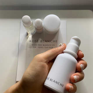 ROSE BLANCHE 로제블랑쉐 인텐시브 수딩 세럼 — 5점을 준 리뷰어가 2019년 7월 올린 사용 사진