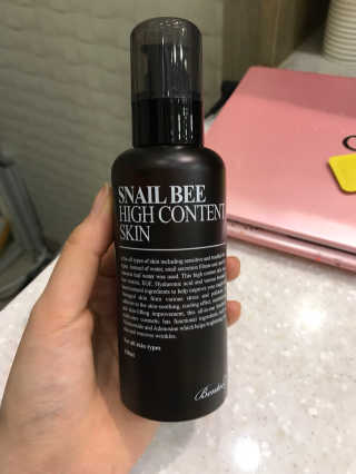 벤튼 스네일비 하이콘텐트 스킨 150ml — 4.83점을 준 리뷰어가 2017년 4월 올린 사용 사진