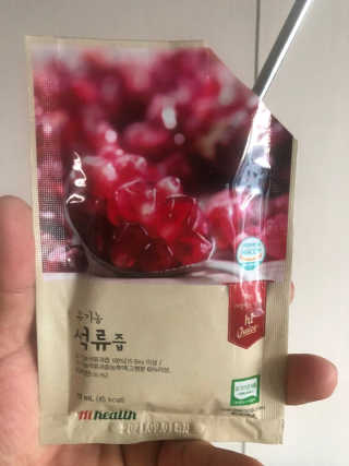 [하이헬스] 정말 진하고 맛있는 유기농 석류즙 30포 — 5점을 준 리뷰어가 2019년 12월 올린 사용 사진