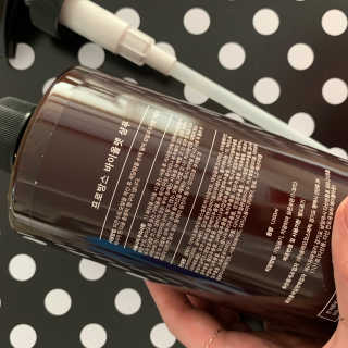 프로방스 바이올렛 퍼퓸 샴푸 1000ml 업그레이드 — 4점을 준 리뷰어가 2019년 6월 올린 사용 사진