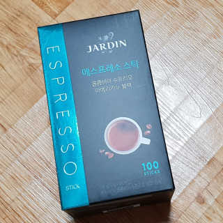 (주)쟈뎅 쟈뎅 에스프레소 스틱 아메리카노 블랙 — 5점을 준 리뷰어가 2018년 10월 올린 사용 사진