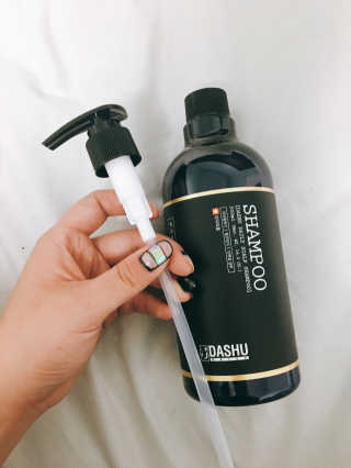 다슈코리아 다슈 데일리 한방 두피 골드 샴푸 500ml — 5점을 준 리뷰어가 2017년 5월 올린 사용 사진