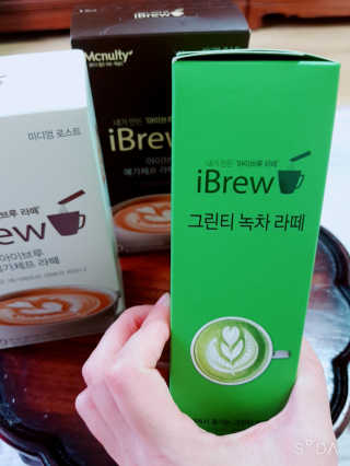 한국맥널티 아이브루 라떼 10T 3종 — 5점을 준 리뷰어가 2019년 10월 올린 사용 사진