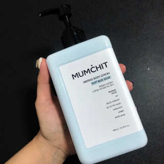 멈칫(MUMCHIT) 멜팅 바디로션 — 5점을 준 리뷰어가 2018년 12월 올린 사용 사진