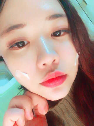 빅토리아뷰티 크레센트 리커버리 프리머스 리바이탈라이징 에뮤 크림 — 5점을 준 리뷰어가 2016년 11월 올린 사용 사진