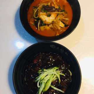 [초한지_치평동]20000원 내 음식메뉴 자유이용권 — 5점을 준 리뷰어가 2019년 2월 올린 사용 사진