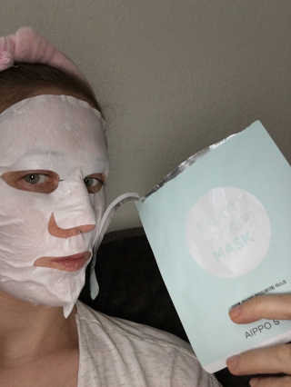 아이뽀 모든 피부 타입을위한 AIPPO Expert Hydrating Mask — 5점을 준 리뷰어가 2018년 2월 올린 사용 사진