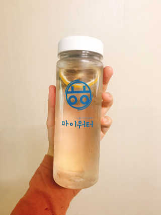 ㅎㅎ마이워터 ㅎㅎ 마이워터 과일워터팩+전용보틀_레몬오렌지 — 3.67점을 준 리뷰어가 2017년 9월 올린 사용 사진