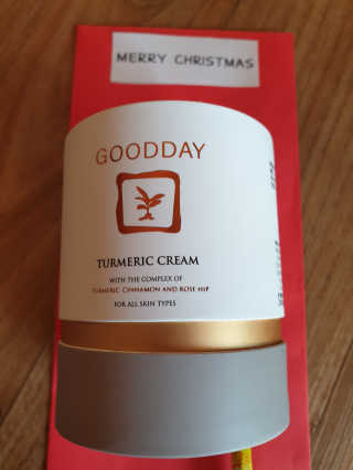 GoodDay Skincare GoodDay 강황크림 50g — 4점을 준 리뷰어가 2019년 12월 올린 사용 사진
