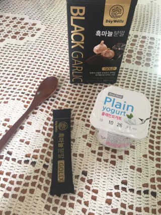 데이웰즈 흑마늘분말골드 — 5점을 준 리뷰어가 2017년 10월 올린 사용 사진