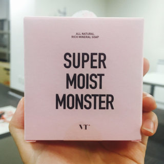 브이티 코스메틱 브이티 퍼펙트 블랙헤드 이레이져 비누 / 브이티 그레이트 트러블 헌터 비누 / 브이티 수퍼 모이스트 몬스터 비누 — 4.5점을 준 리뷰어가 2016년 9월 올린 사용 사진