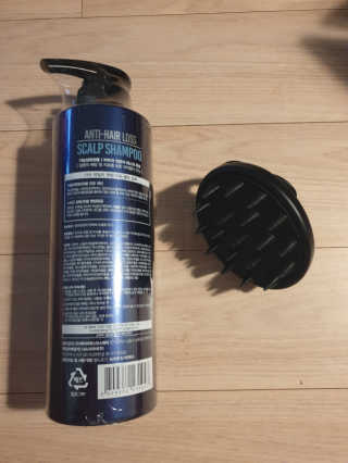 다슈코리아 다슈 단백질 한방 두피 골드 샴푸 500ml +샴푸브러쉬 — 5점을 준 리뷰어가 2019년 5월 올린 사용 사진