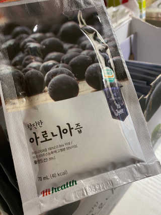 [하이헬스] 원물맛이 그대로~ 참진한 아로니아즙 30포 — 5점을 준 리뷰어가 2019년 12월 올린 사용 사진