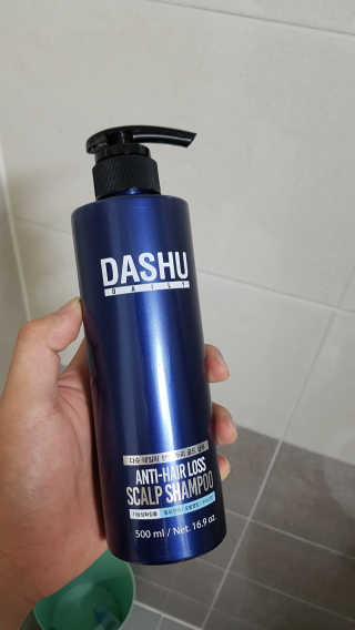 다슈코리아 다슈 데일리 한방 두피 골드 샴푸 500ml — 5점을 준 리뷰어가 2017년 9월 올린 사용 사진