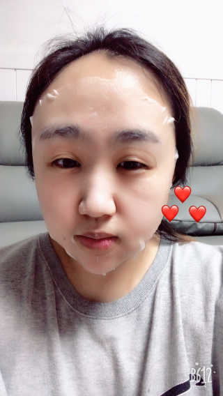 메이베나 1일 1팩 뽑아쓰는 마스크팩 — 4점을 준 리뷰어가 2019년 2월 올린 사용 사진