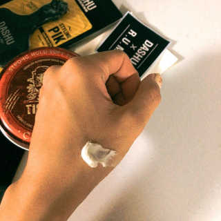 다슈코리아 다슈 클래식 타이거 레이지 수성 포마드 — 5점을 준 리뷰어가 2018년 12월 올린 사용 사진
